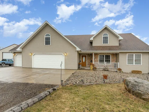 7218 E Beal City Rd, Mount Pleasant, MI 48858