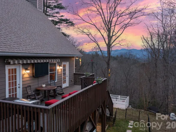 69 Heslar Way, Marshall, NC 28753