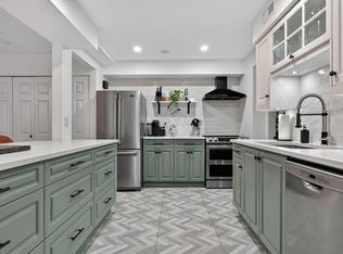 7355 Capistrano Dr, Burnaby, BC