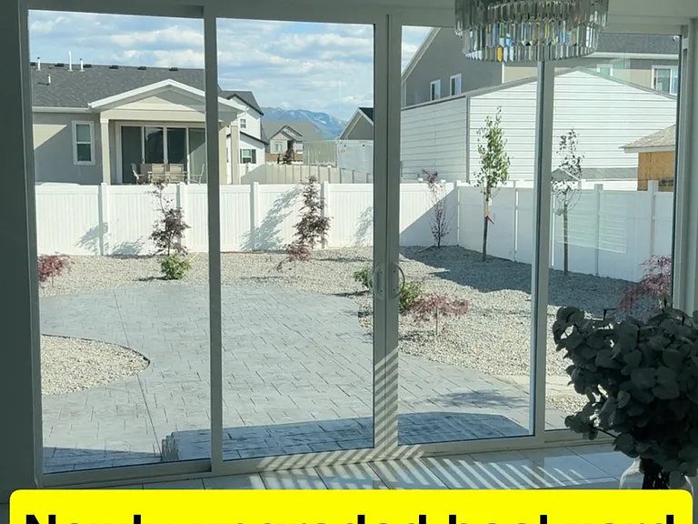 431 W Palomino Way — Photo 1