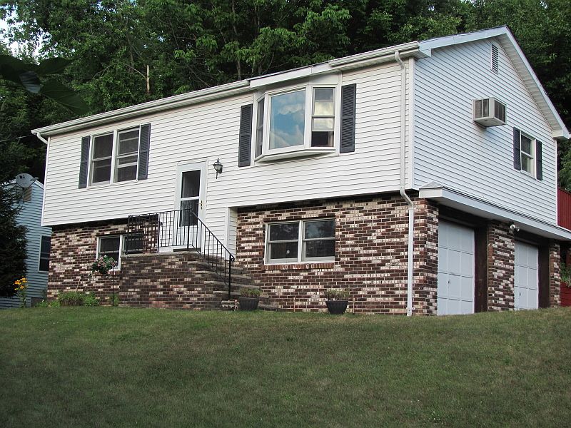 1st image of 16 Aster St