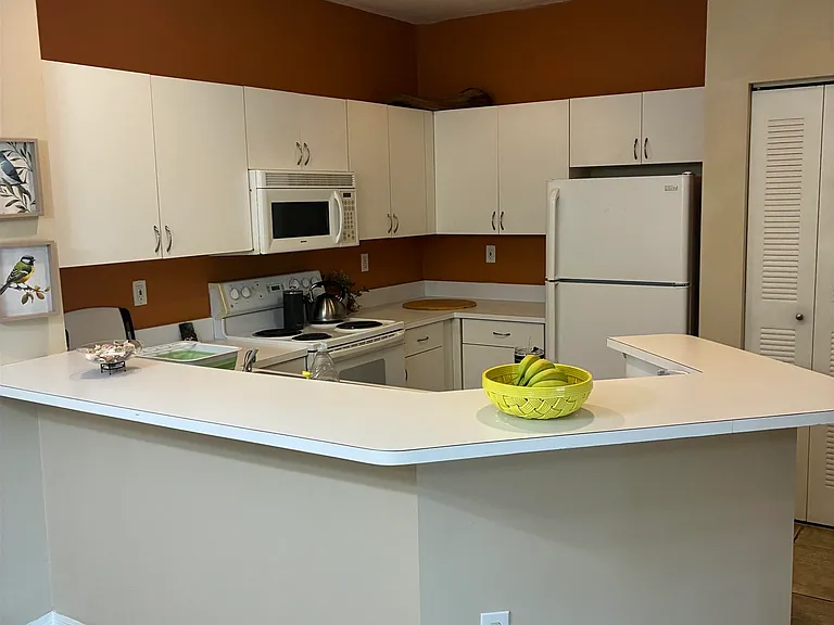 510 Florida Club Blvd #206 — Photo 12