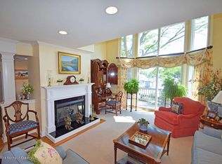 37 Bay Point Harbour, Point Pleasant Beach, NJ 08742