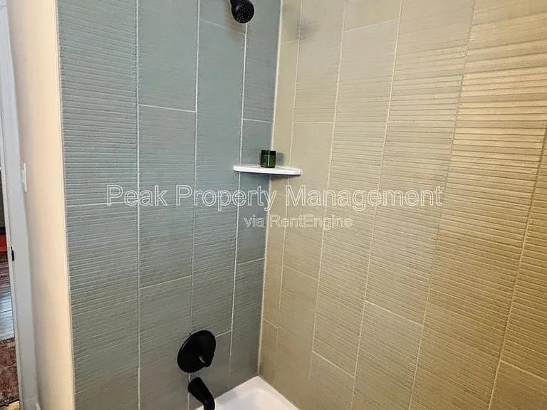 9 W Broad Rock Rd — Photo 15