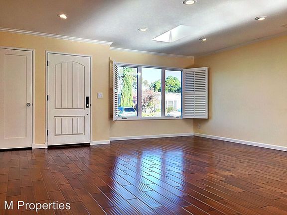 4th image of 287 La Casa Ave