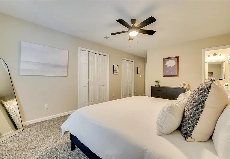 4467 Belair Dr #4 — Photo 15