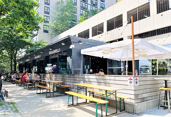 Rented by Douglas Elliman | media 39