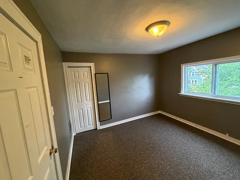 176 Ardmore Dr — Photo 18