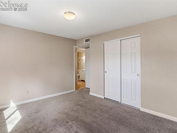 5th image of 3681 Michigan Ave
