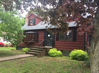 57 Oak St, Methuen, MA 01844