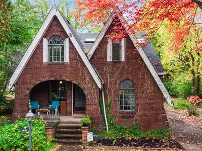 14608 Triskett Rd, Cleveland, OH, 44111