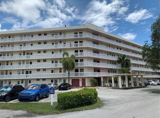 2905 Point Pl #L108, Miami, FL 33180