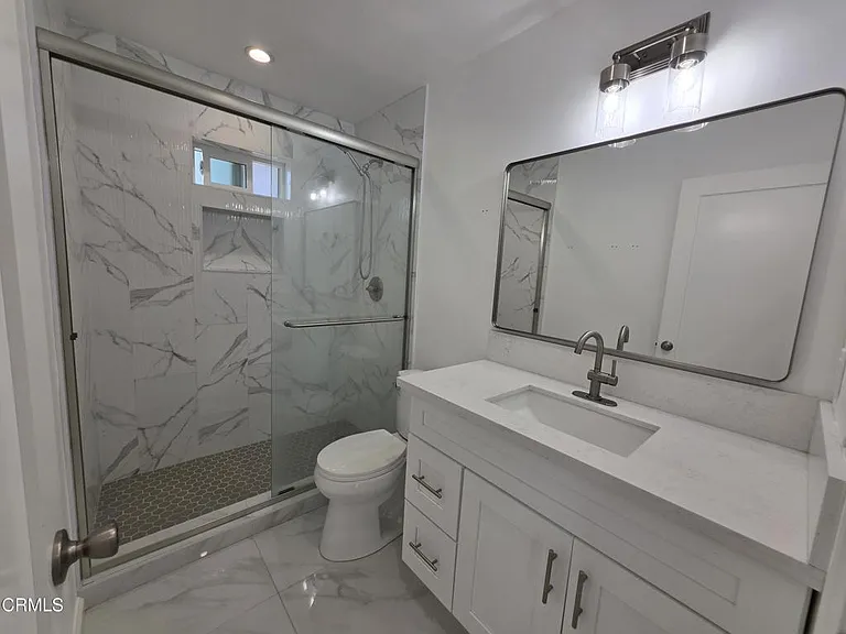 10926 Woodward Ave — Photo 8