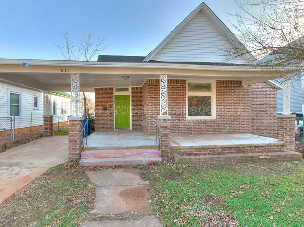 611 E Springer Ave, Guthrie, OK 73044
