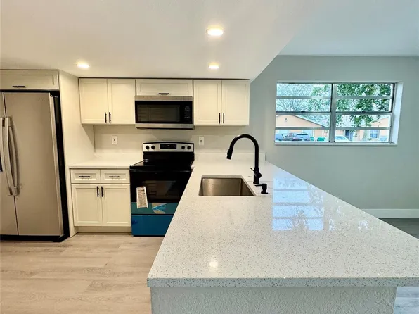 3650 SW 60th Terrace #42, Davie, FL 33314