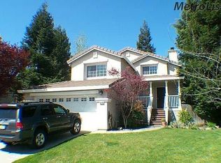 9446 Village Tree Dr, Elk Grove, CA 95758