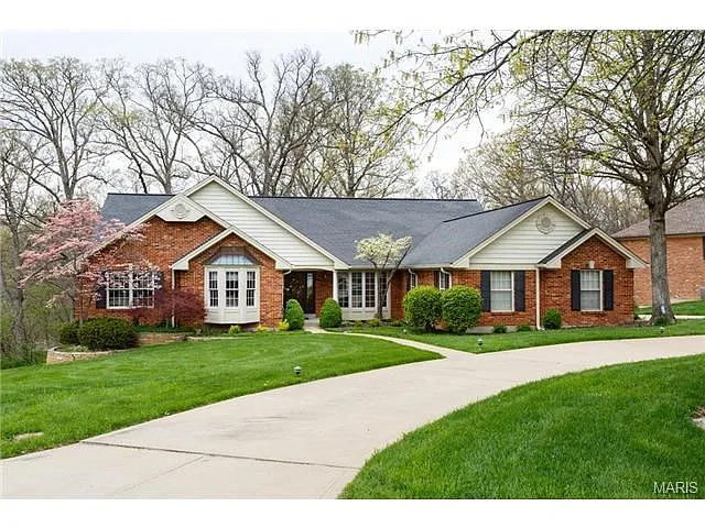 9845 Eagle Hill Ln photo 1