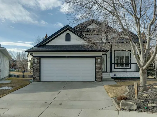 232 SE Springmere Pl, Chestermere, AB T1X 1J3