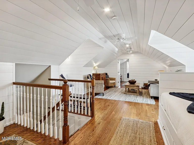 317 Worthington Ave — Photo 51