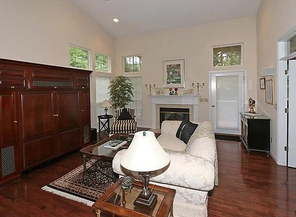 A French door in the greatroom leads to the screened porch & double doors lead to the 2nd bedroom which is presently used as an office/study.