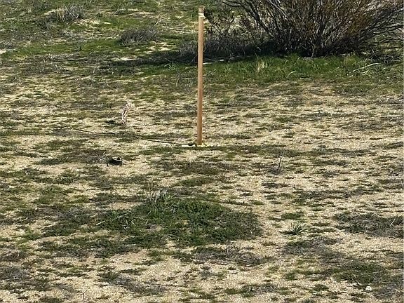 2nd image of 0 Vic Ave N #R6-225