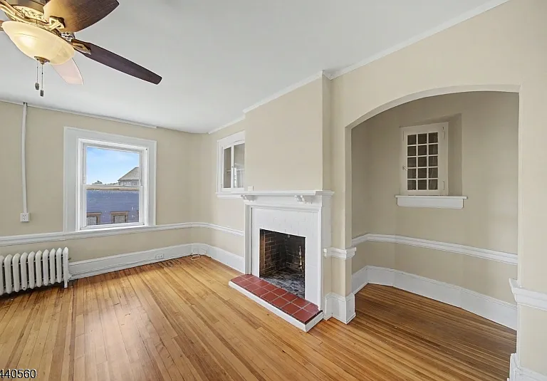 409 Main St #3F — Photo 9