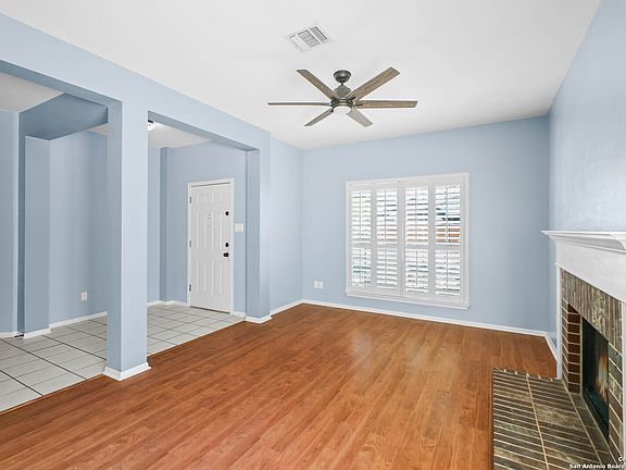 5th image of 8818 Sarasota Woods