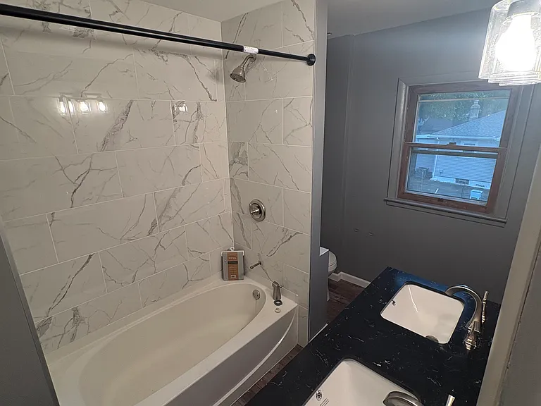 1418 Grant St — Photo 6