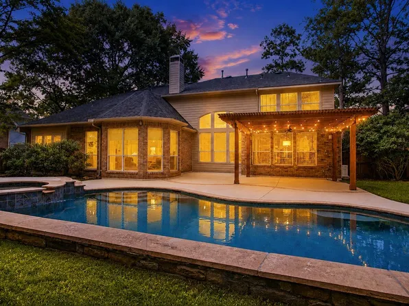 19 Wildever Pl, The Woodlands, TX 77382