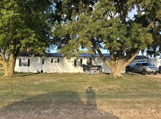 9635 S Loomis Rd, Shepherd, MI 48883