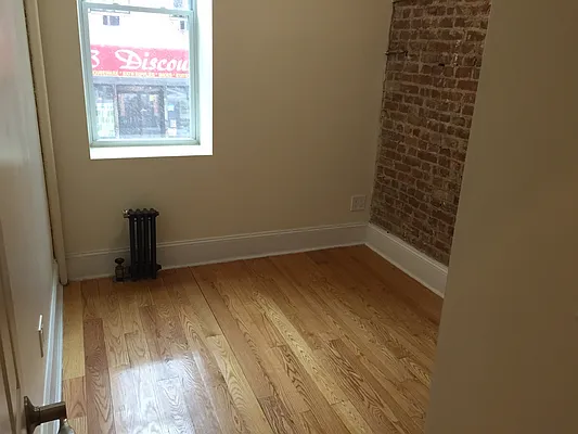 Rented by Brick&Mortar | media 12