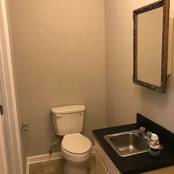 735 Germantown Cir #B — Photo 6