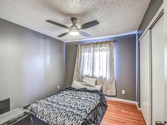 3rd image of 927 S Casitas Dr APT D