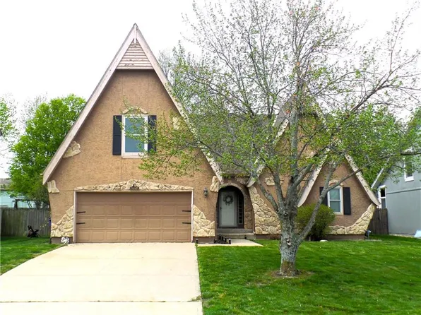 2217 S Central St, Olathe, KS 66062