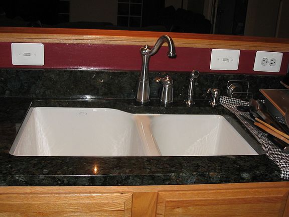 Under counter sink