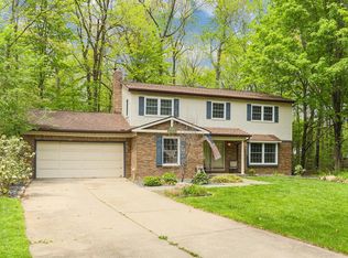 1475 Folkstone Ct, Ann Arbor, MI 48105