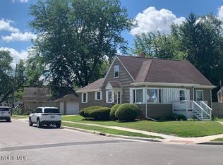 1803 Winston Blvd, Toledo, OH 43614