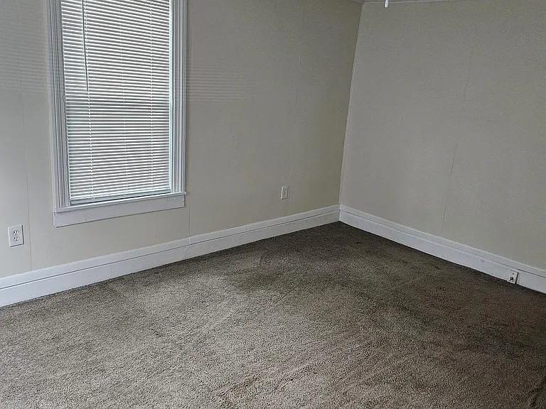 36-38 E Main St #4 — Photo 7