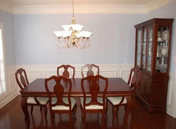4th image of 1124 Remuda Cir