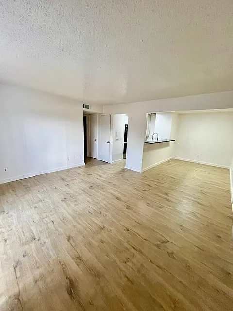 201 W Spence St #5-A