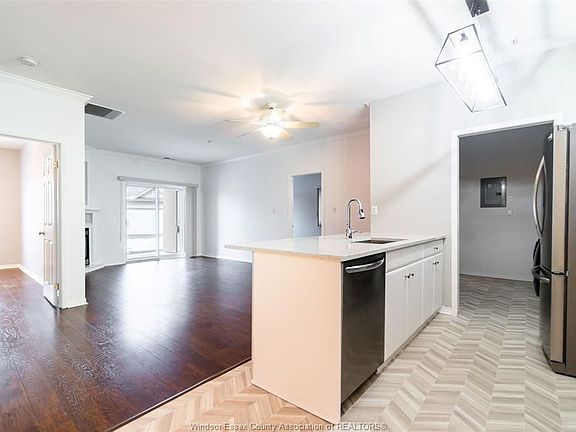 3rd image of 1885 Westview Park Blvd #103
