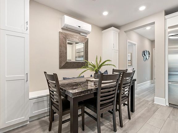 5th image of 804 Santa Barbara Pl