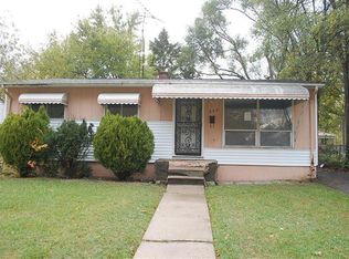 902 W Moore St, Flint, MI 48504