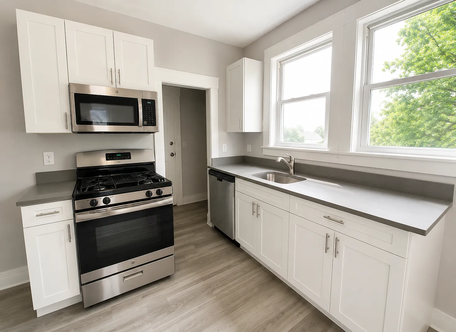 5 bed, 1643 sqft, $4,500 — Photo 3