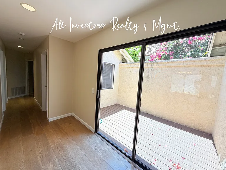 Private Atrium