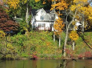 12 Clearview Dr, Ridgefield, CT 06877