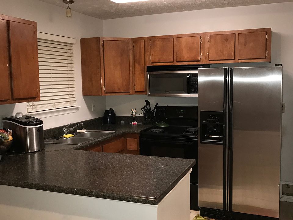 1st image of 1085 Rock Creek Ln #1085