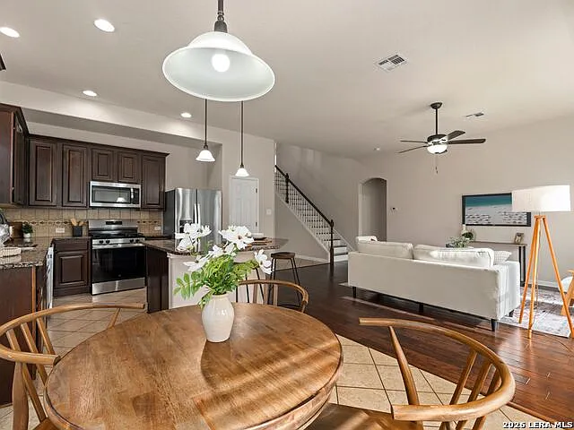25047 McBride Dr — Photo 11