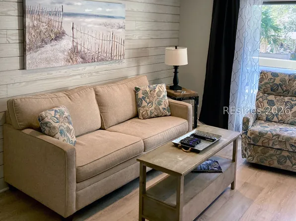 4 N Forest Beach Dr APT 107, Hilton Head Island, SC 29928
