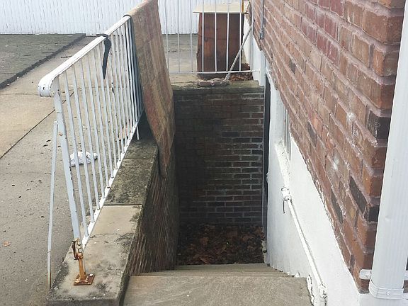 3rd image of 12627 148th St